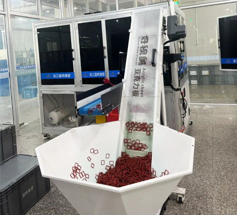 Dlaczego przechodzą testy laboratoryjne, a nie sprawdzają się w terenie? Analiza 3 najczęstszych problemów w uszczelkach złączy samochodowych